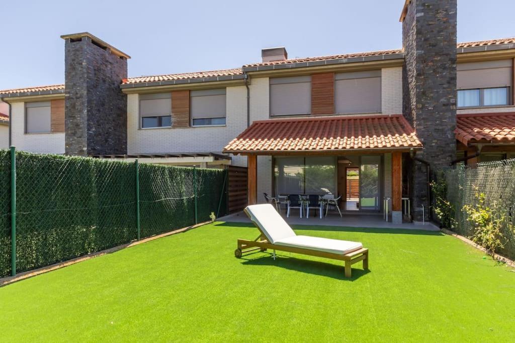 Chalet En Ciruena Con Barbacoa Buitenkant foto